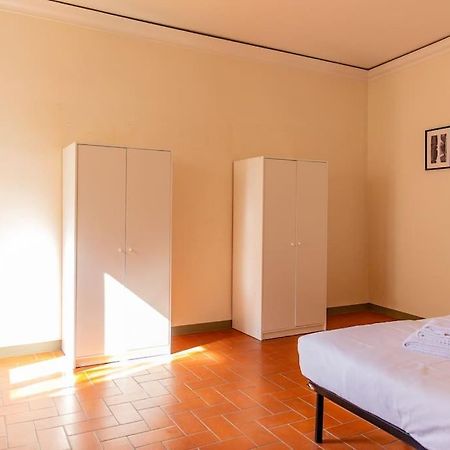 Cozy Apartment With A Strategic Position Florença Exterior foto