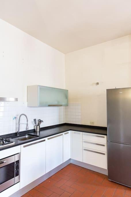 Cozy Apartment With A Strategic Position Florença Exterior foto
